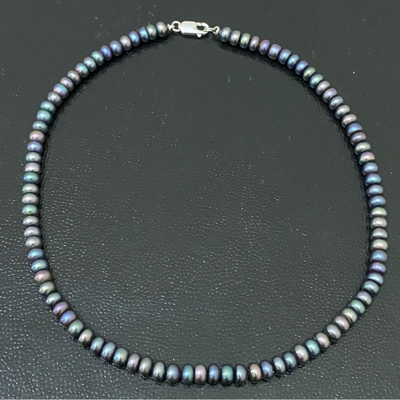 Vintage Peacock Freshwater 4mm Seed Pearl Sterling Silver Clasp Choker Necklace - Picture 2 of 13